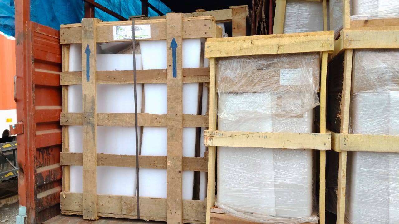 Wooden-crate protection for household goods
